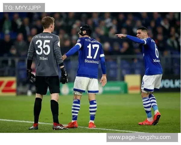 昂热与尼斯激战正酣比分悬念不断引发球迷热议